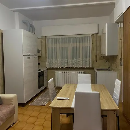 Casa Isabella דירה ורבאניה