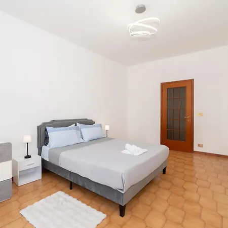 公寓 Casa Isabella 韦尔巴尼亚